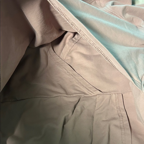 Latched Mama pullover - Picture 5 of 5